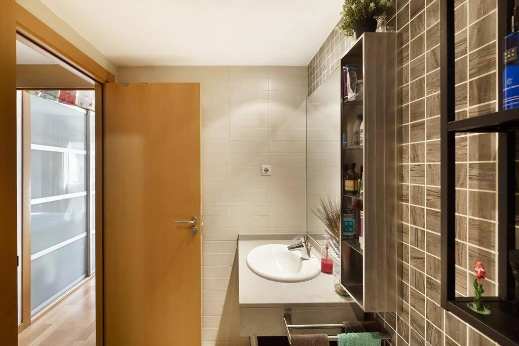 Cozy Apartment Forum Beach ซานต์อาเตรียเดเบซอซ ภายนอก รูปภาพ